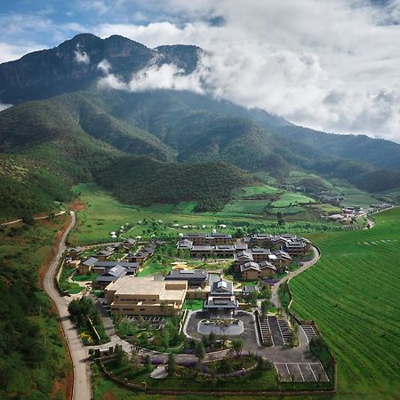 Hotel Indigo Lugu Lake By Ihg Lijiang  Exterior photo