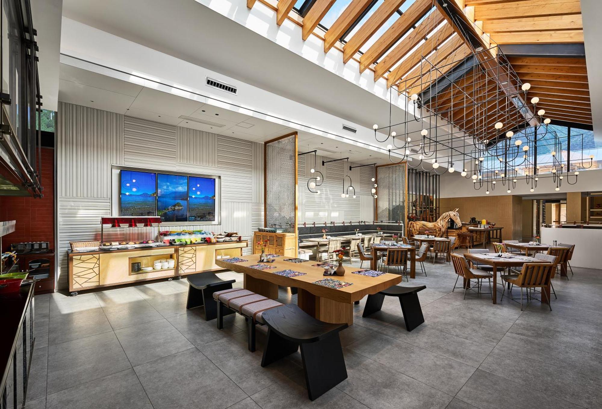 Hotel Indigo Lugu Lake By Ihg Lijiang  Exterior photo